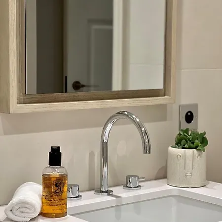 Lejlighedshotel Black Door 5*