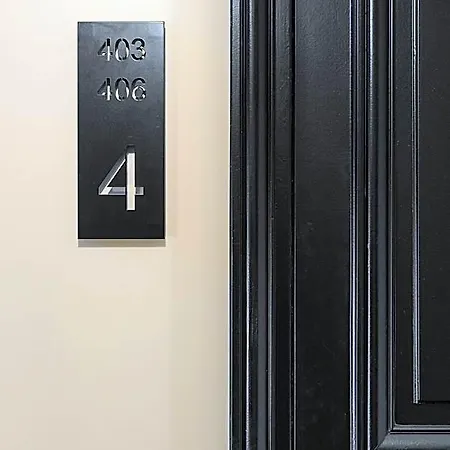 Black Door 4*