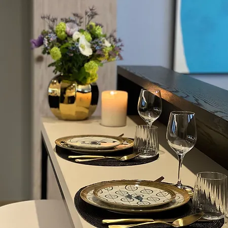 Black Door 4* パリ