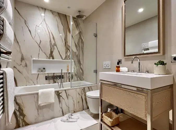 Black Door Apart Otel